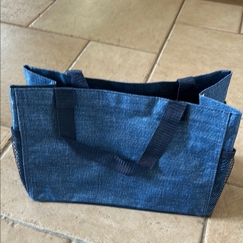 Thrifty-One Stylish Blue Tote Bag